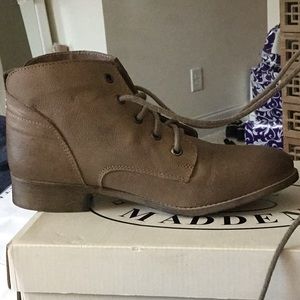 Women’s Steve Madden ankle boots stone